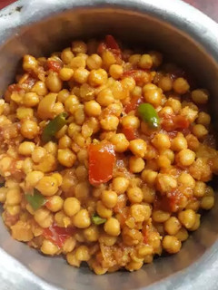 ফ্রোজেন সাদা ছোলা বুট রেসিপির প্রধান ছবি