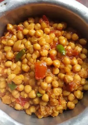 ফ্রোজেন সাদা ছোলা বুট রেসিপির প্রধান ছবি