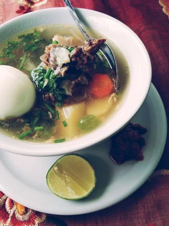 Langkah Gampang Membikin Resep Sop tulang sapi yang Bisa Manjain Lidah Anti Ribet, Menggugah Selera