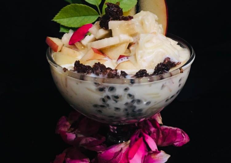 Vermicelli Fruit Custard