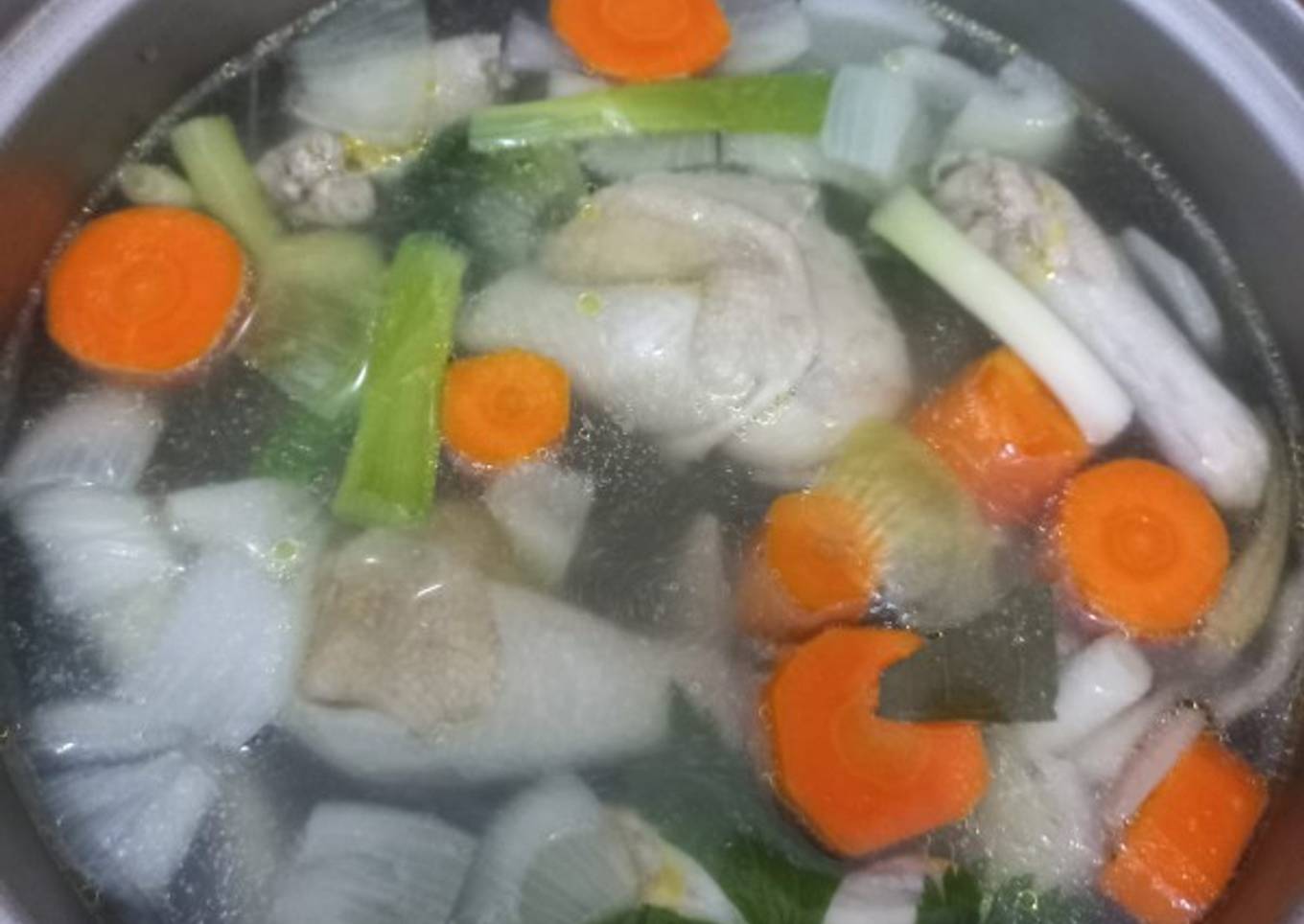 Kaldu Ayam Kampung untuk MPASI