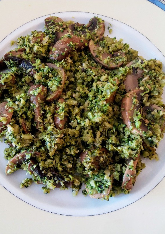 Una foto de Falso arroz de brócoli