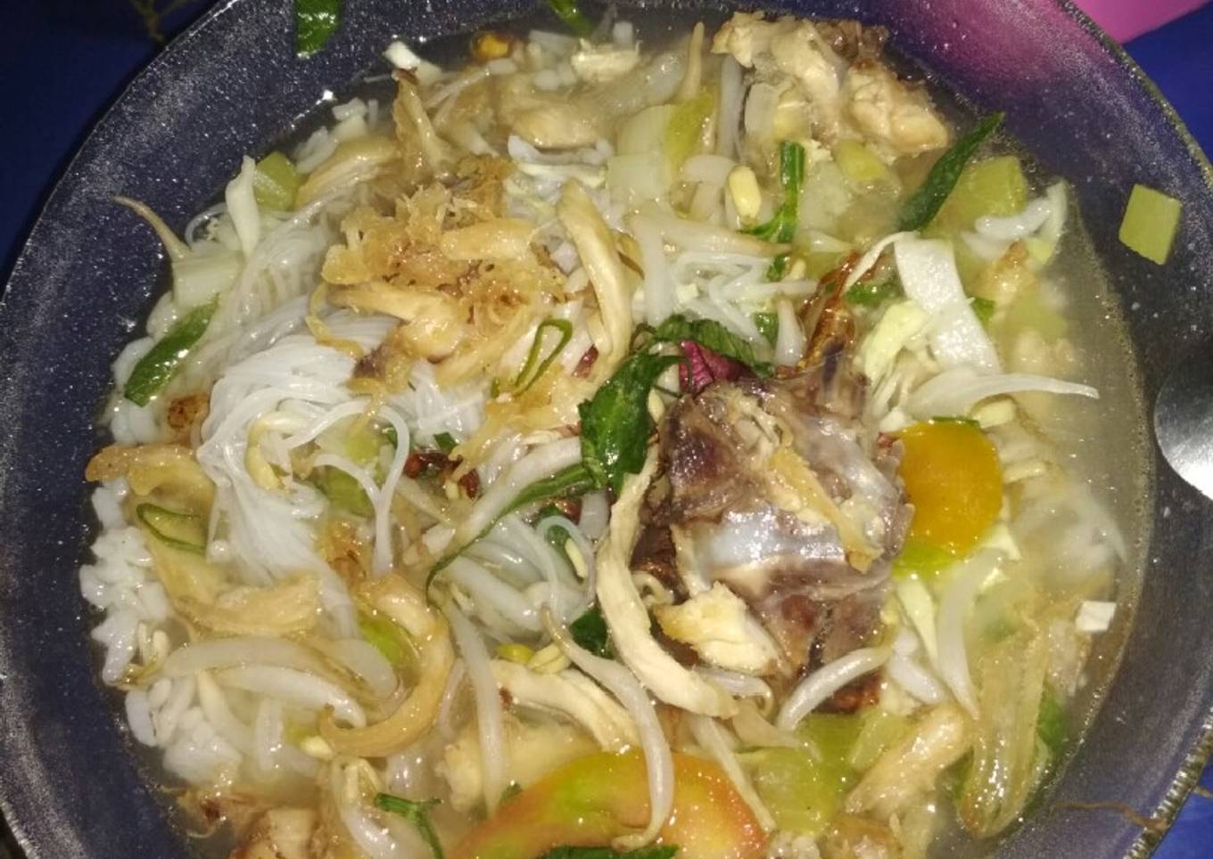 Soto ayam jogja bening mirip soto samping hotel shapire jogja