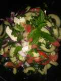 Ensalada de pepino con queso fresco