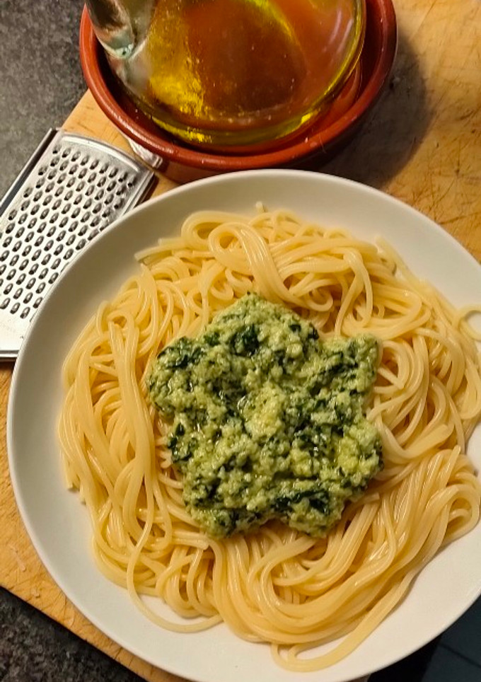 Una foto de Pesto a la Siciliana