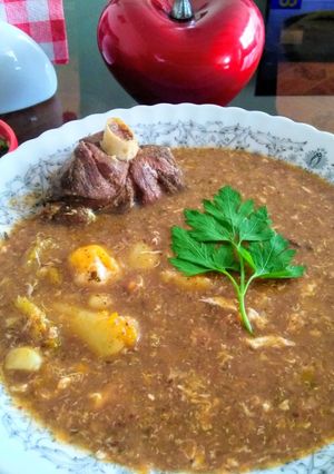 Una foto de Sopa de Kiwicha con cabrito👍🇵🇪