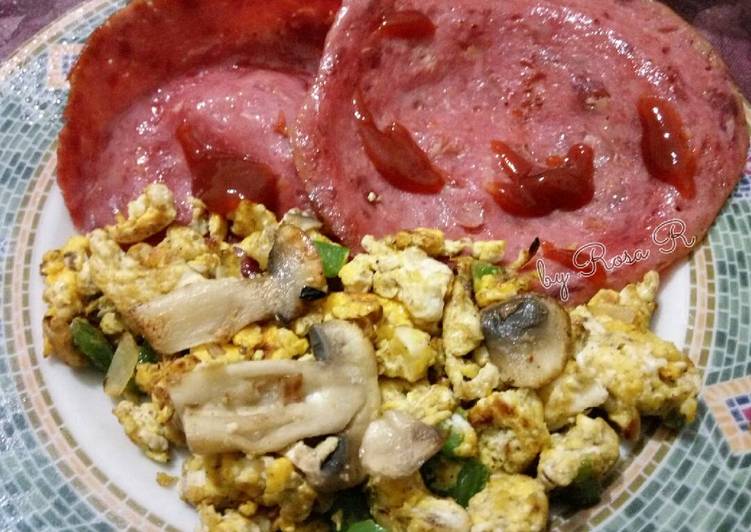 Resep [Simple Breakfast] Smoked Beef n Scrambled Egg oleh