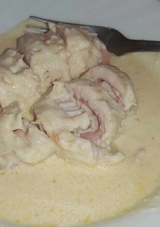 Una foto de Pechugas de pollo rellenas con nata