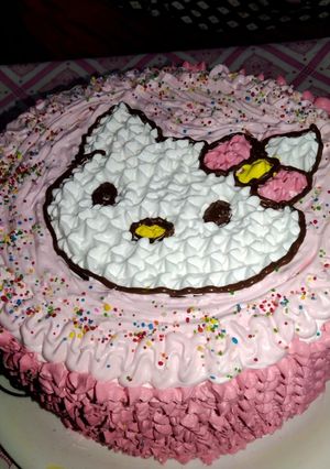 A picture of Hello Kitty Cake.