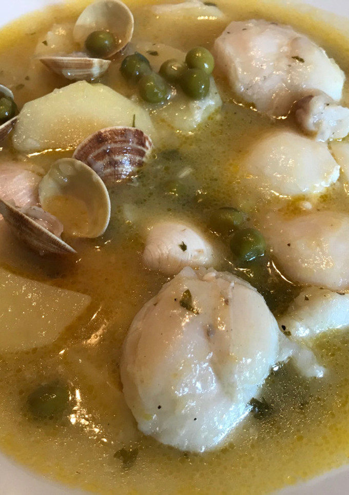 Una foto de Carrilleras de bacalao guisadas