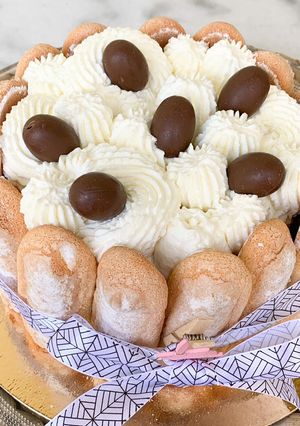 Une photo de Charlotte au chocolat