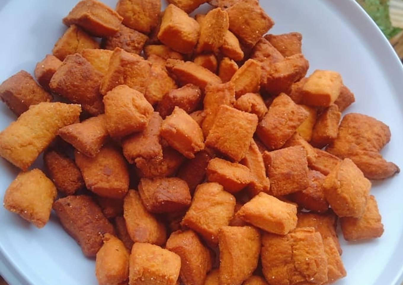 Bite size lemon mandazi