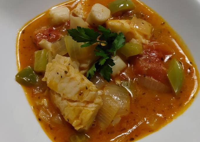 Etouffee-inspired seafood stew