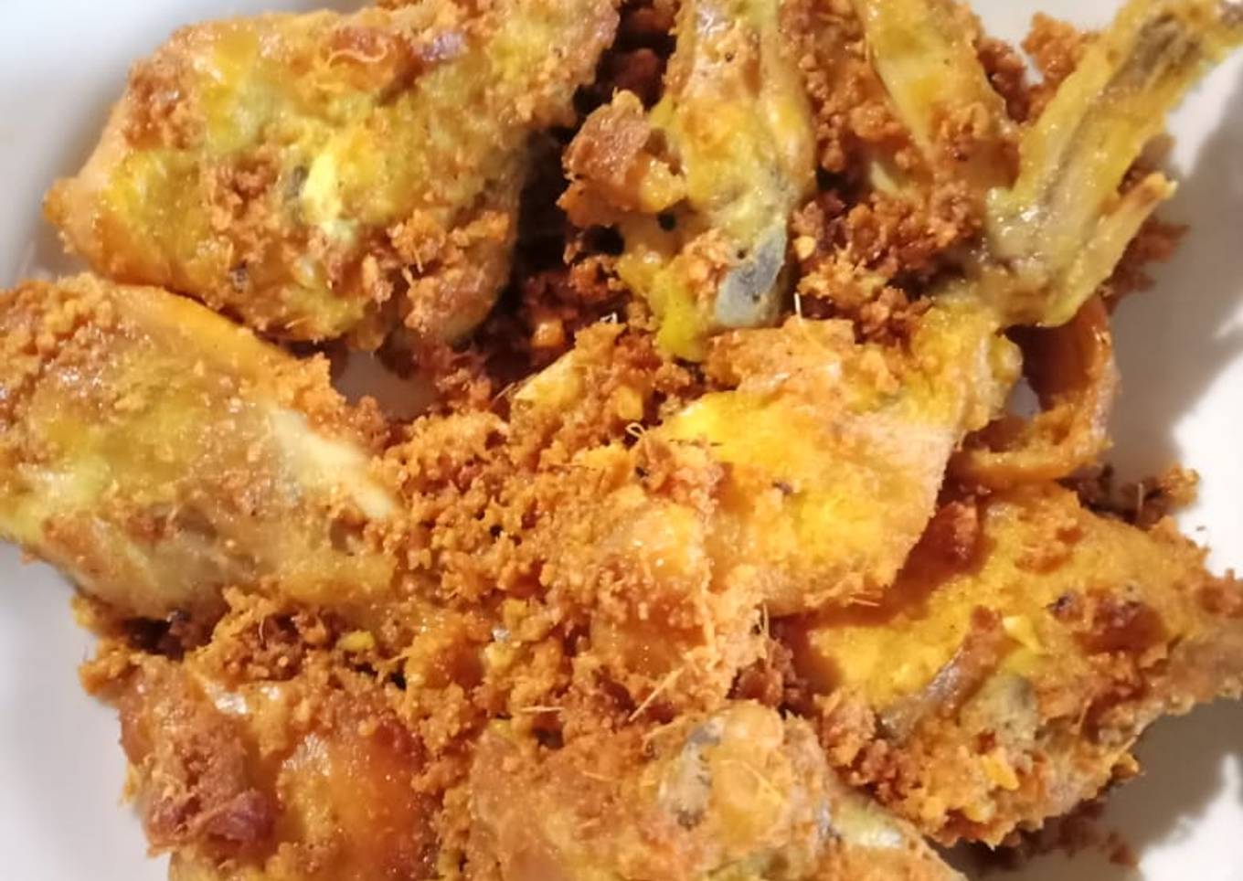 Ayam Goreng Kremes Telur