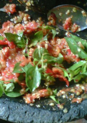 Foto resep Sambel kenkem(kencur kemangi)