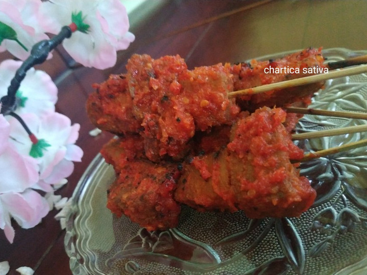 Ternyata begini lho! Resep bikin Sate daging bumbu rujak hidangan Idul Fitri yang sesuai selera