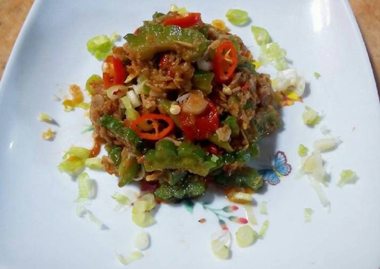 Cara meracik Pare Sambal Udang Rebon Anti Gagal