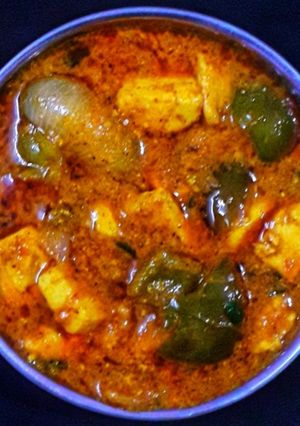 कड़ाई पनीर (Kadai paneer recipe in hindi) रेसिपी मुख्य फोटो