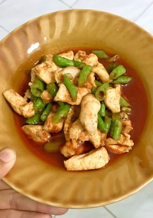 รูปของ ผัดพริกไก่ใส่ถั่วฝักยาว❣️