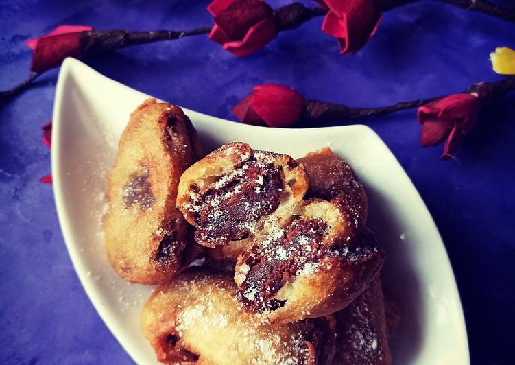 Recipe of Ultimate Chocolate Biscuit Fritters