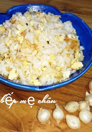 Hình của món Cơm chiên trứng củ nén.
