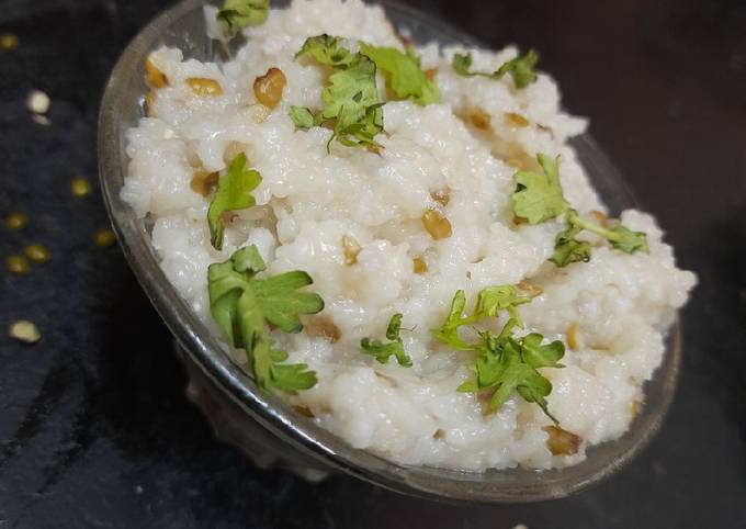 Split moong dal and rice Dal khichdi Recipe by Devanshi Neeraj Pamnani ...