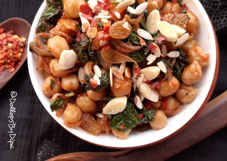 Catalan chickpeas and spinach
