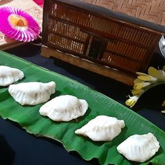 A picture of Assamese Mohura Pitha.