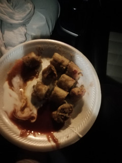 A picture of Cream spring rolls.