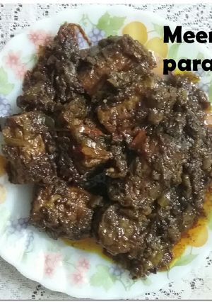 A picture of Chicken kabab in gravy.