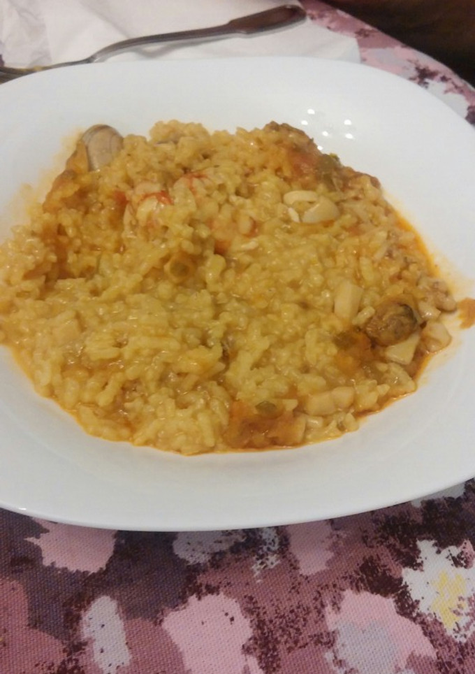 Una foto de Arroz marinero