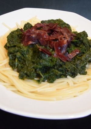 Une photo de Spaghettis aux épinards et aux lardons des Grisons (IG bas)