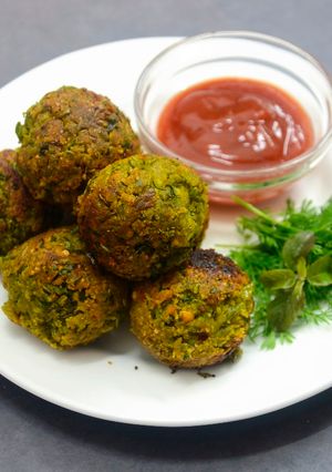 A picture of Healthy Green Peas Kofta.