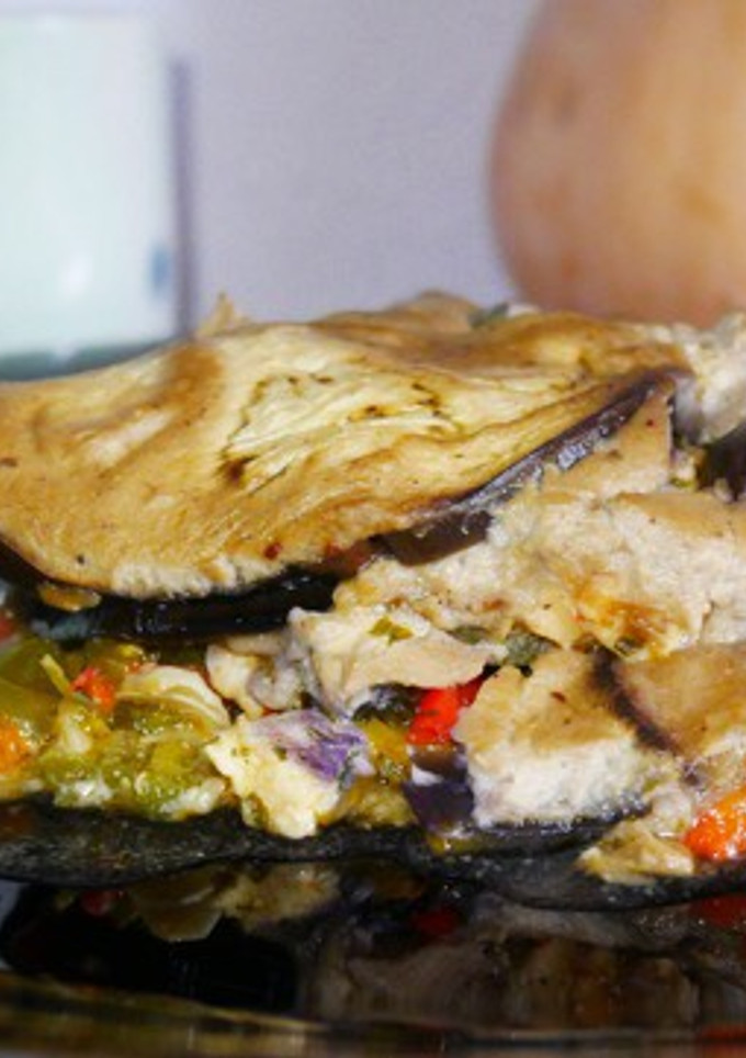 Una foto de Lasaña vegetal con pollo y crema de champiñones #por una diabetes con sabor *sin harinas