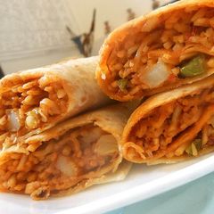 A picture of Veg Noodles Frankie.