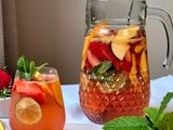 🍓 Літня безалкогольна сангрія