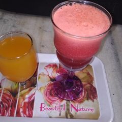 A picture of Pomegranate juice.