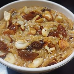 A picture of Semaiya payasam.