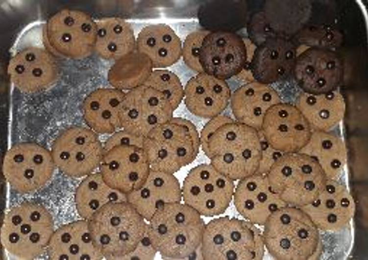 Cara Gampang Membuat Chocolate Cookies, Enak Banget
