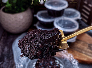 Gambar Kek Coklat Moist