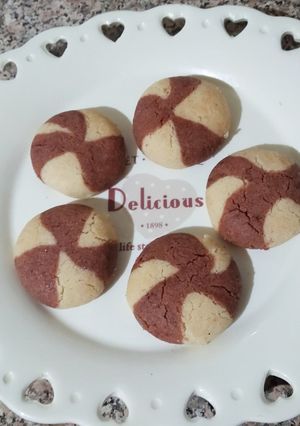Une photo de Sablé tourbillon vanille / cacao