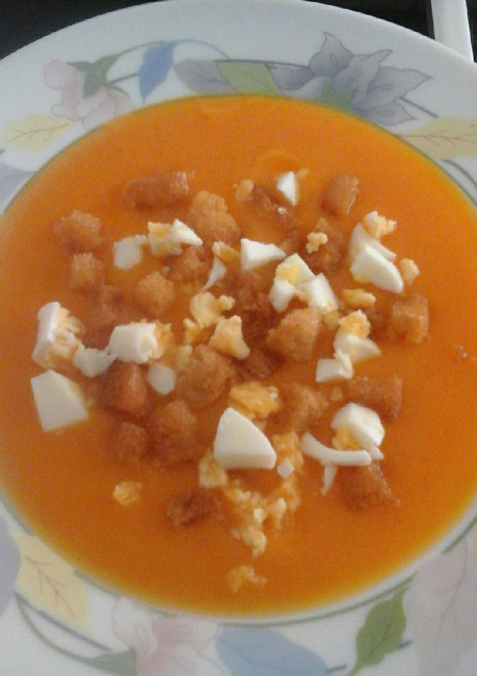Una foto de Crema de zanahorias y patatas