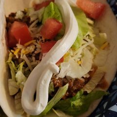 A picture of Steak tacos.