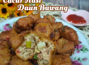 Gambar Cucur Nasi Daun Bawang