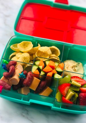 A picture of Party box.