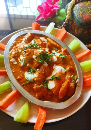 A picture of Baby corn masala curry.