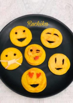 A picture of Mini Moong cheela Bites.