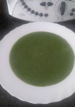 Una foto de Crema de espinacas