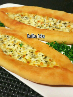 صورة لوصفة فطائر البيدا التركية بحشوة الجبنة 🧀👌