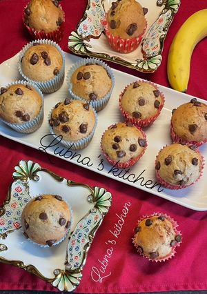A picture of Banana and Chocolate Chip Muffins:.